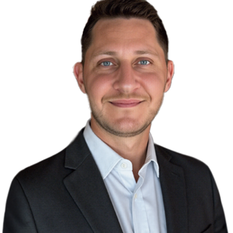 steve strazza headshot