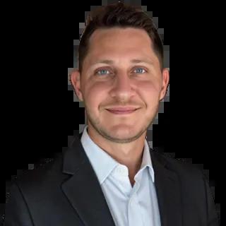 steve strazza headshot